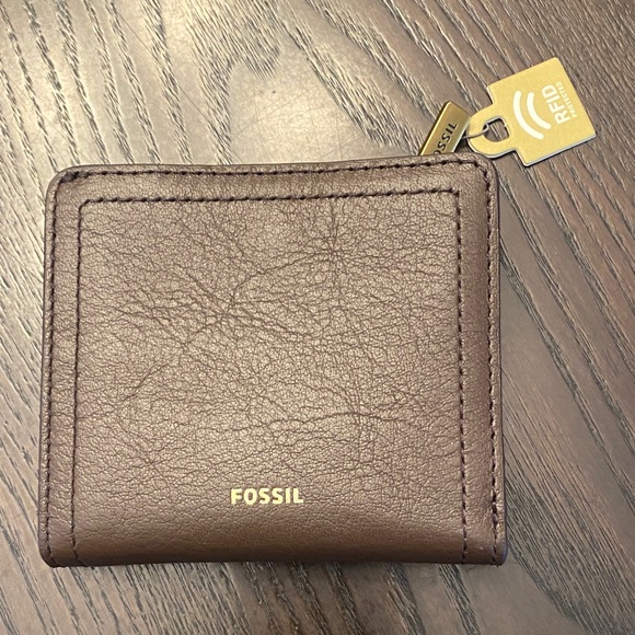 Fossil Dark Brown Leather Wallet - Picture 1 of 4